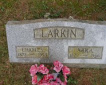 LARKIN, CHARLES AND ARKA DSCN0783