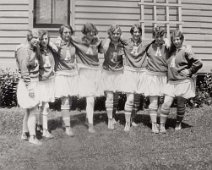 018 Andover Cheerleaders 1928