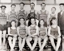 022 1928 - 29 Basketball team