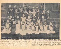 01 Fifth Grade - Wellsville Grade School - abt 1902