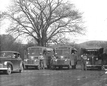 BusFleet Recognize which School Bus Fleet this is? Belmont Central School Bus Fleet: Late 40s � Early 50s L-R: Llewellyn Scott Harlan Smith E. D. Paulman Courtesy of...