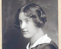 Gertrude Leonard Lynch age20 Gertrude Leonard Lynch, age 20