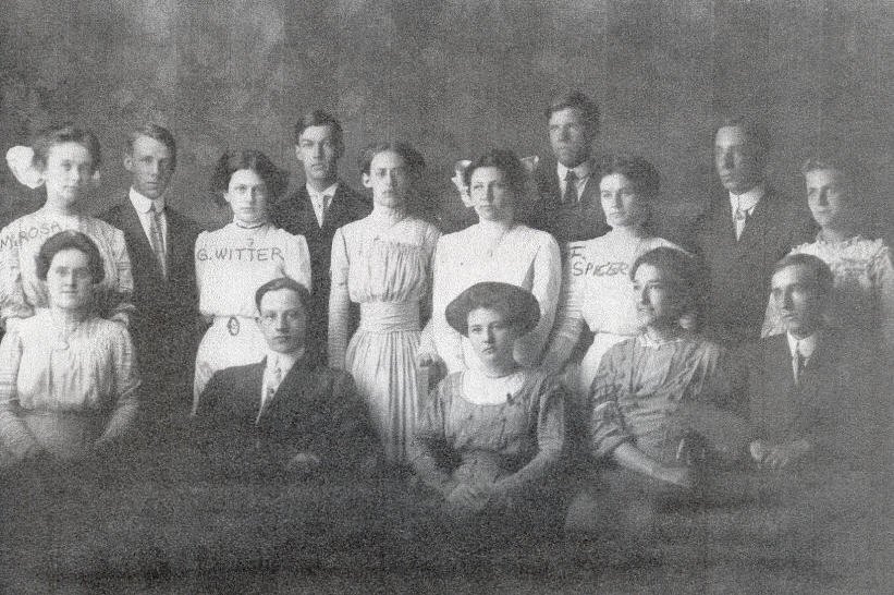 1910 Wellsville Graduating Class 