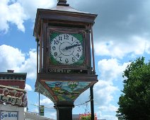 AWalk25 Formerly the Citizens National Bank Clock; Now Village Community Clock; It keeps much better time than when Citz, never ran long at one time!