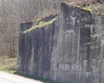 15 West Abutment on the West Notch